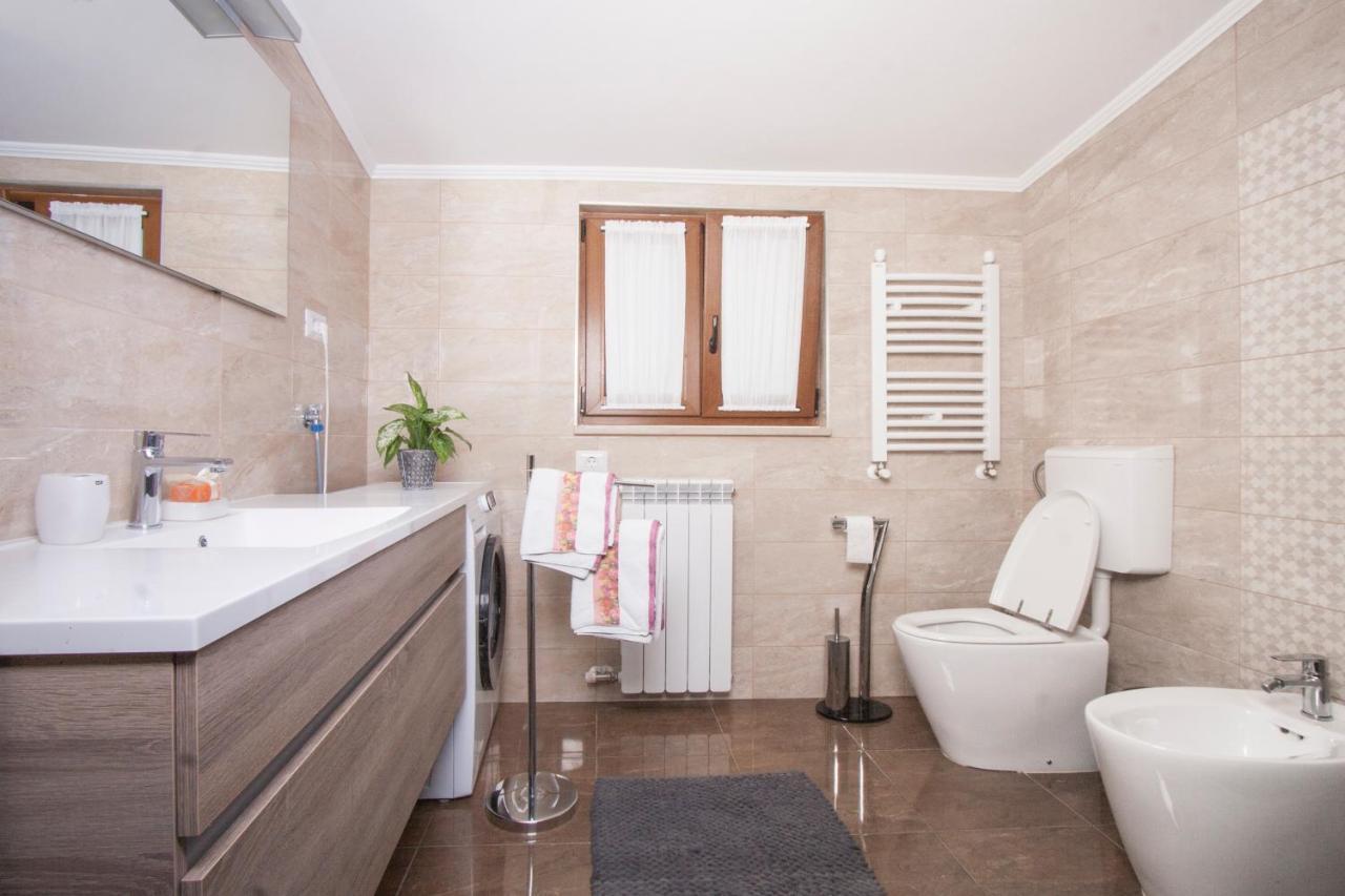 Apartman Lucija Apartamento Vižinada Exterior foto