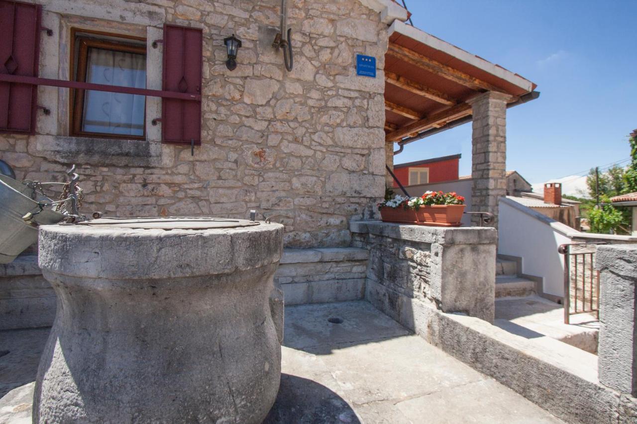 Apartman Lucija Apartamento Vižinada Exterior foto